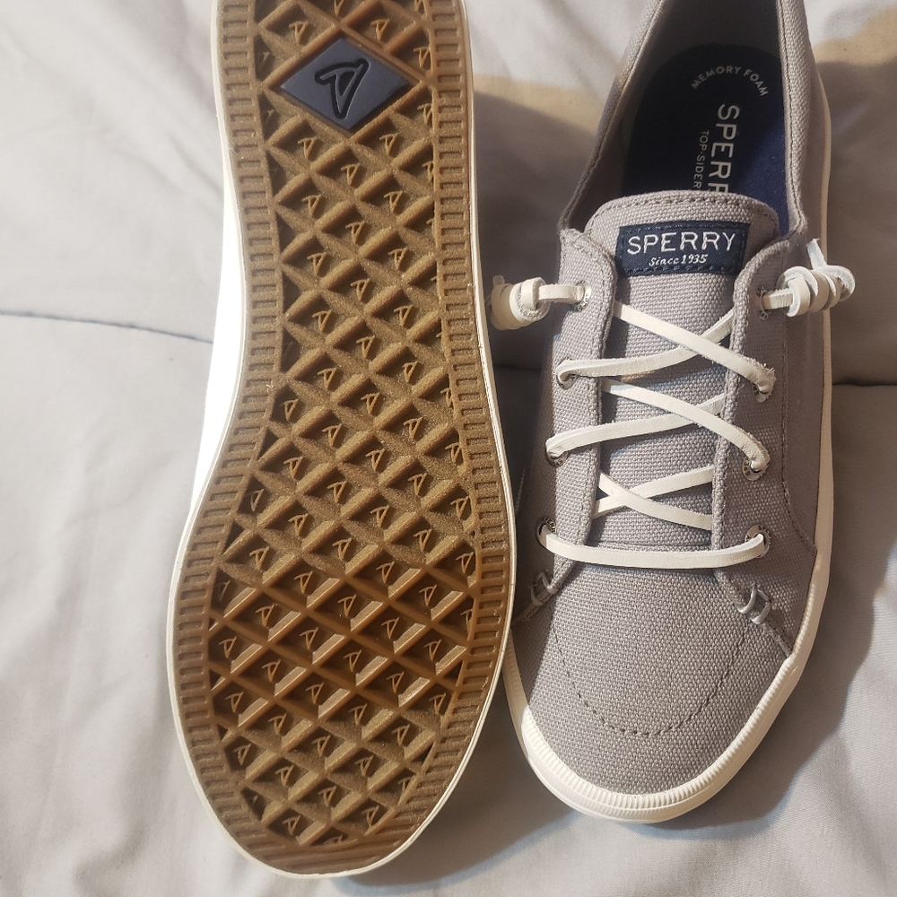Never been worn Sperry shoes
